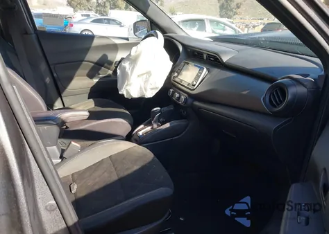 2019 Nissan Kicks S from USA, damaged, VIN 3N1CP5CU5KL568239